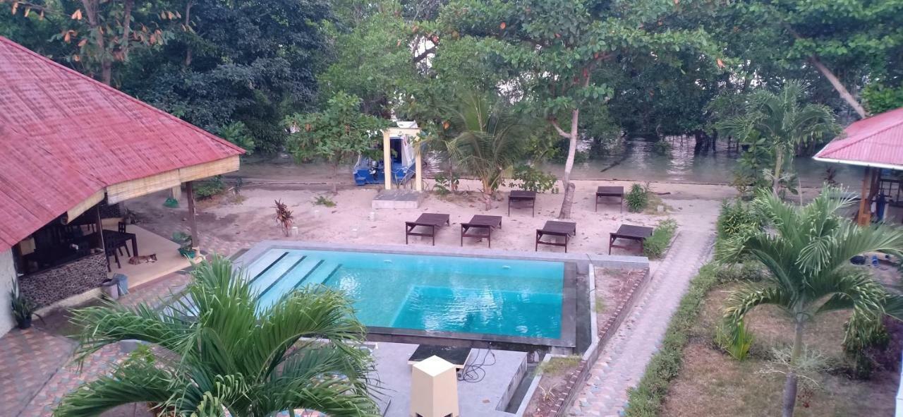 Cakalang Resort Bunaken Esterno foto